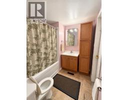 Laundry room - 128 Grandview Crescent, Fort Mcmurray, AB T9H4X6 Photo 7