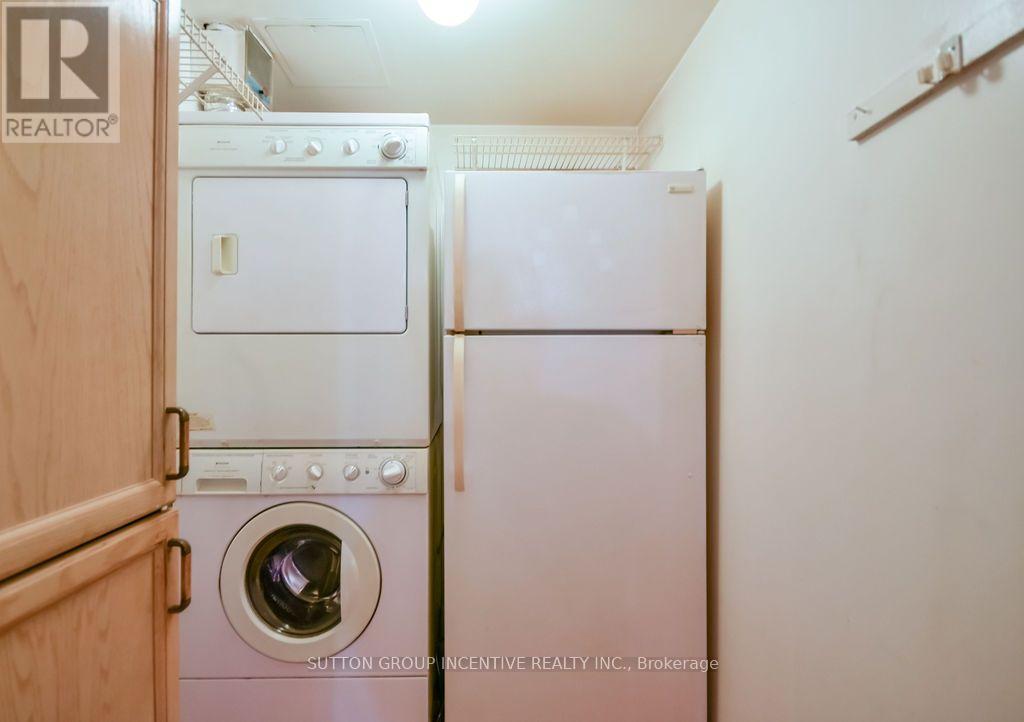 #1005 65 ELLEN STREET - Image 21
