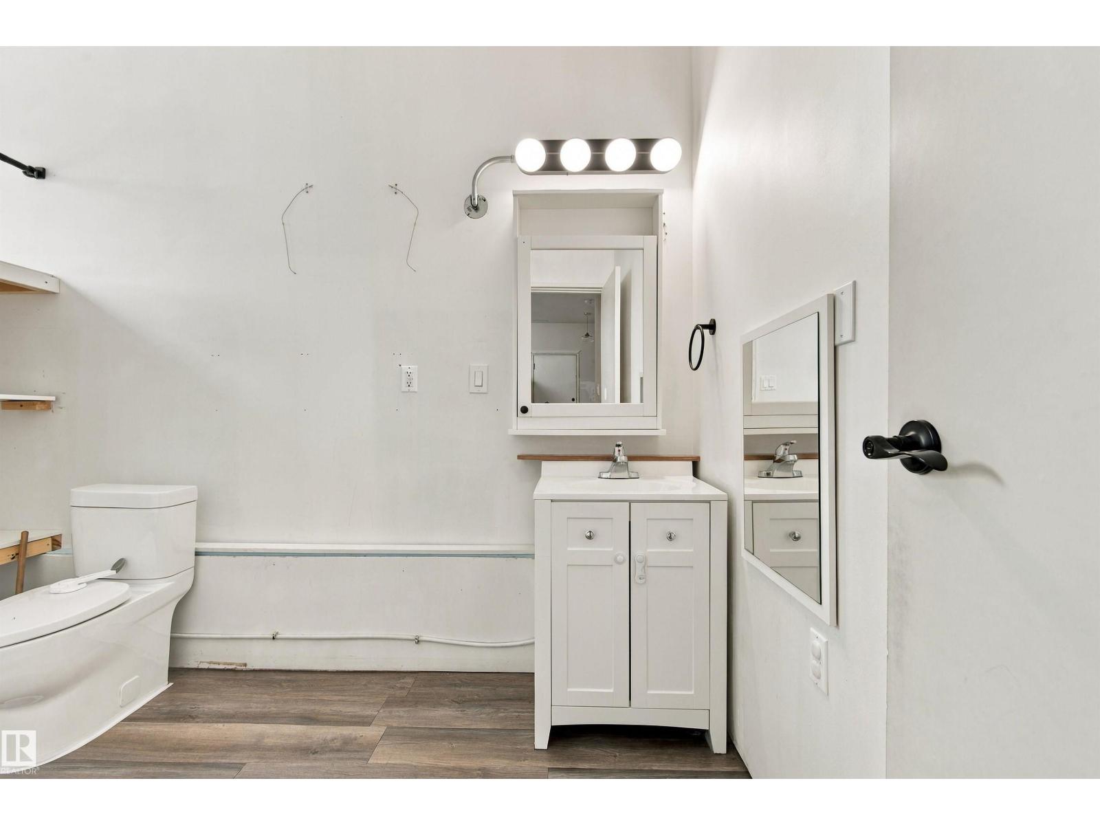 217-51069 Rge Rd 215, Los Villas — photo 14 of 28: Property photo