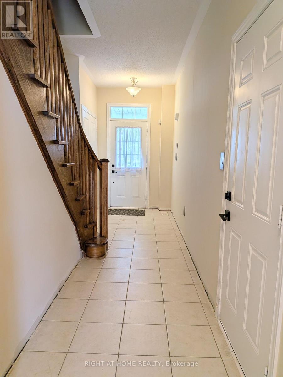37 BIDDENS SQUARE, Brampton (Bram East) — photo 3