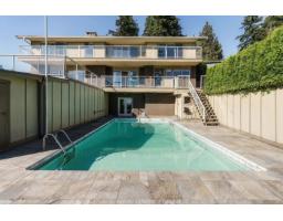 5575 Fairlight Crescent, Delta, BC V4E1B3 Photo 32