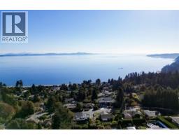 1 871 Gardner Pl, Saanich, BC V8Y3G7 Photo 23