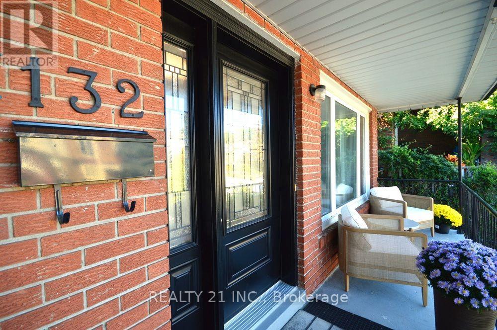 132 HARDING BOULEVARD - Image 33