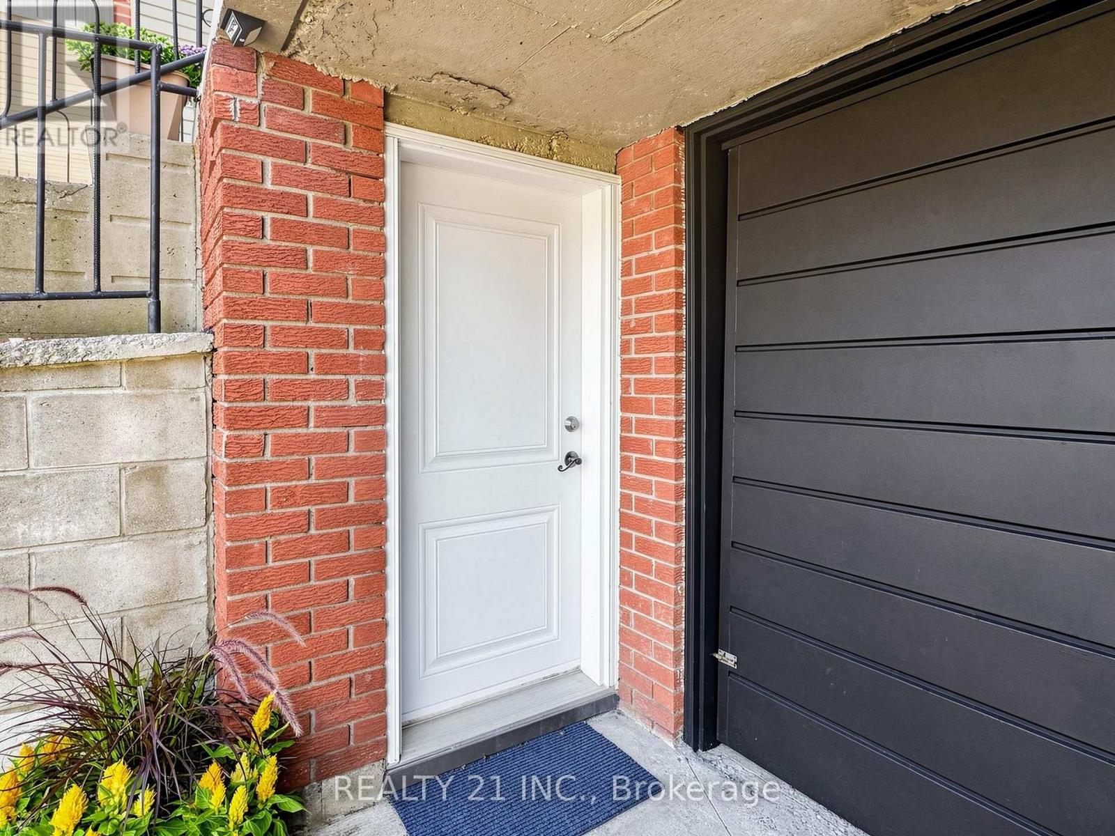 132 HARDING BOULEVARD - Image 31