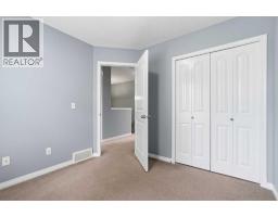 149 Prestwick Villas Se, Calgary, AB T2Z4S3 Photo 17