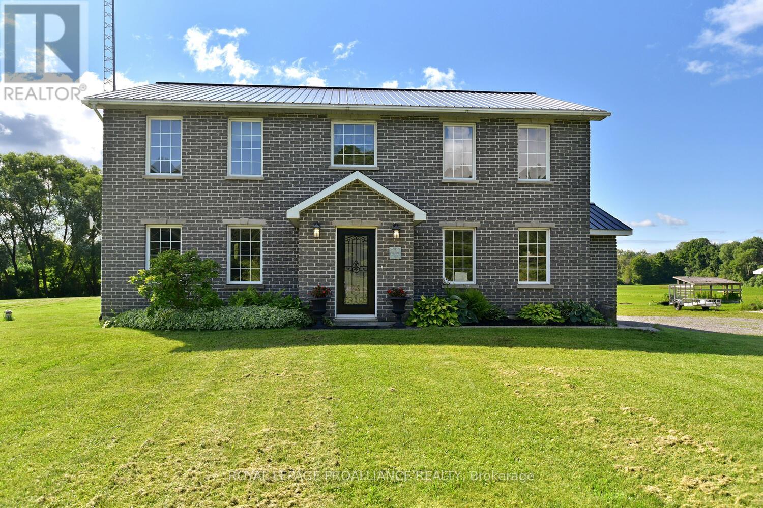 1367 HALLECKS ROAD E, Elizabethtown-Kitley