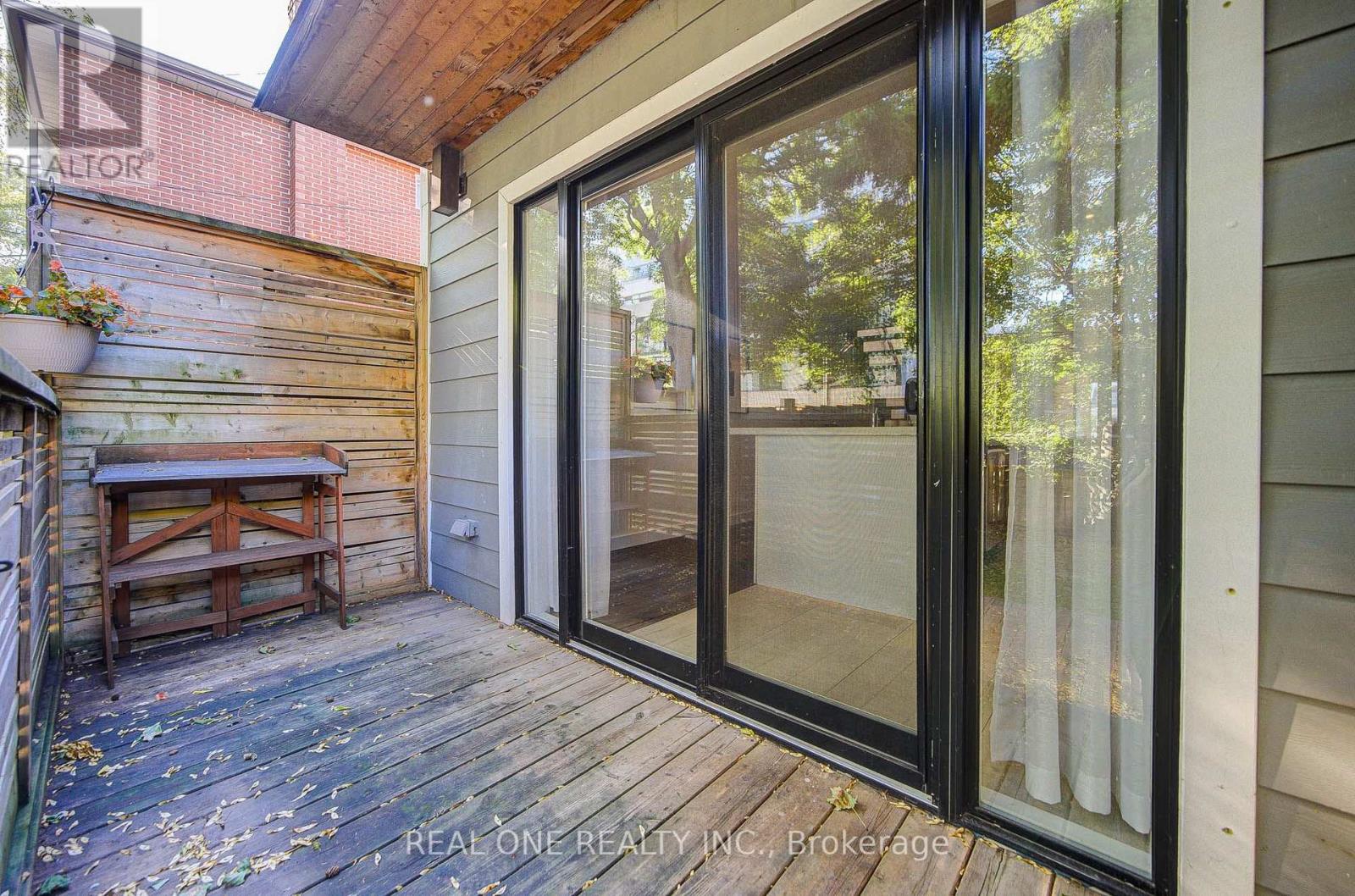 19 BATTENBERG AVENUE - Image 42