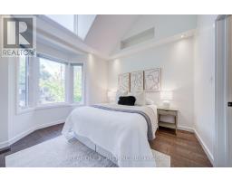 19 Battenberg Avenue, Toronto, ON M4L1J7 Photo 22