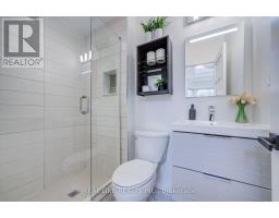 19 Battenberg Avenue, Toronto, ON M4L1J7 Photo 26