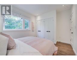19 Battenberg Avenue, Toronto, ON M4L1J7 Photo 28