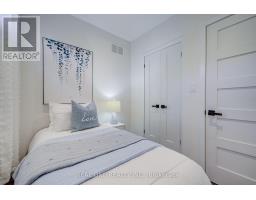 19 Battenberg Avenue, Toronto, ON M4L1J7 Photo 30