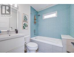19 Battenberg Avenue, Toronto, ON M4L1J7 Photo 31