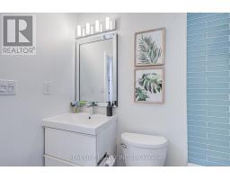 19 Battenberg Avenue, Toronto, ON M4L1J7 Photo 32