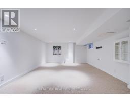 19 Battenberg Avenue, Toronto, ON M4L1J7 Photo 35