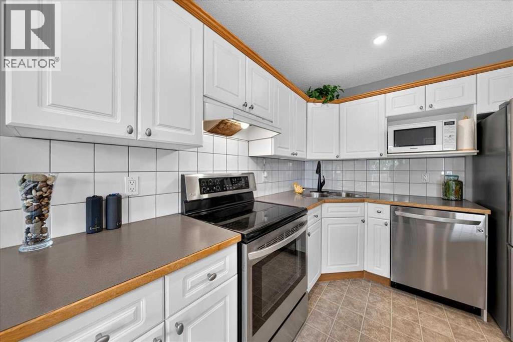 170 Bridlewood Drive SW - photo 6