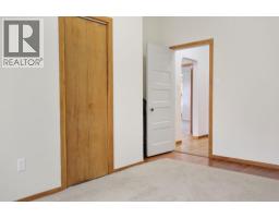 4925 49 Street, Sedgewick, AB T0B4C0 Photo 10