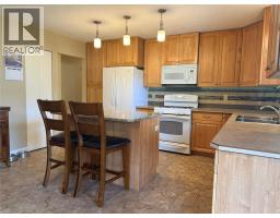 1865 78th Avenue, Grand Forks, BC V0H1H2 Photo 22