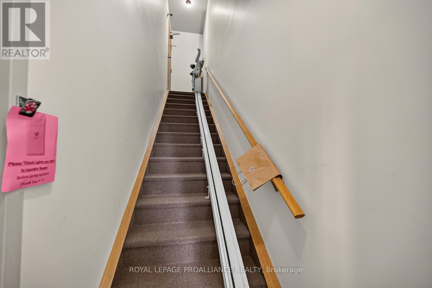 232 PARK STREET W, Prescott — photo 30