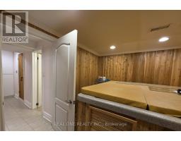 36 Wildrose Crescent E, Markham, ON L3T1N5 Photo 16