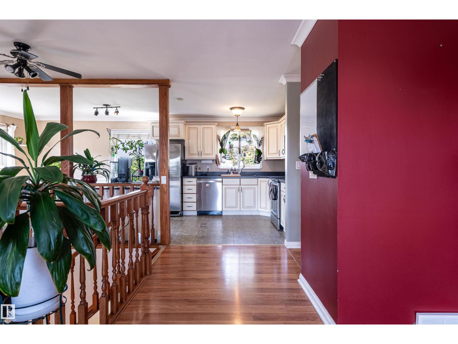 2663 89 ST NW - 13