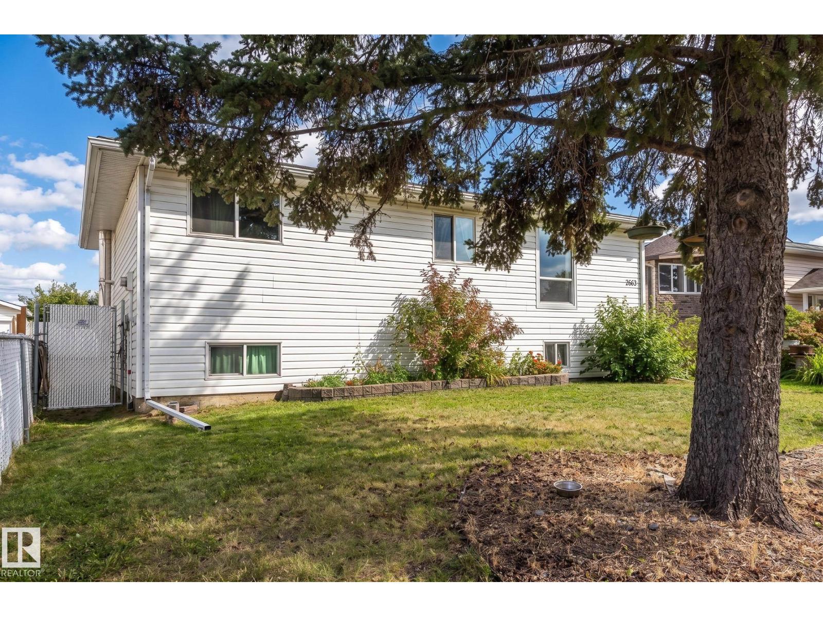 2663 89 ST NW - 3
