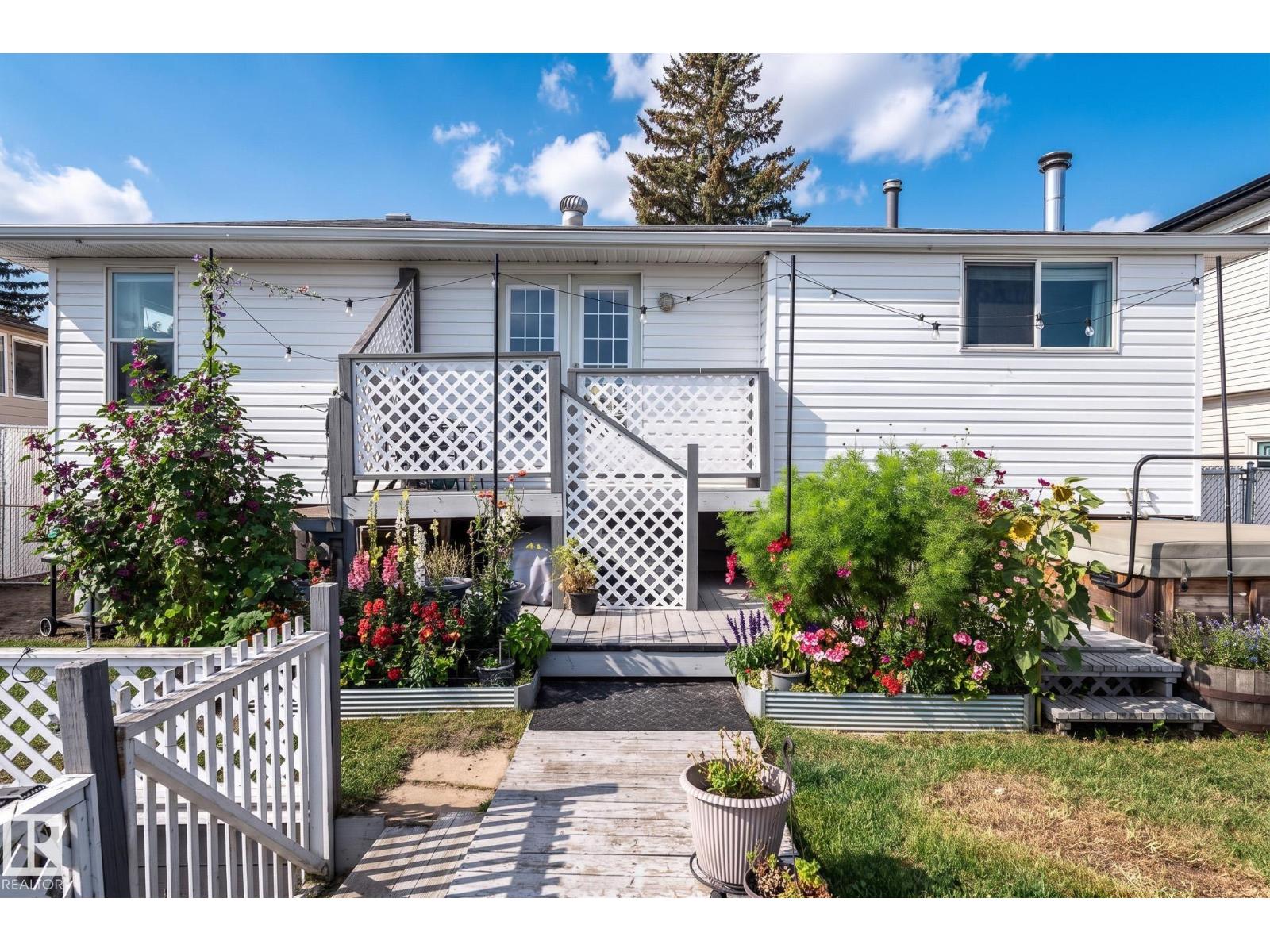 2663 89 ST NW - Image 39