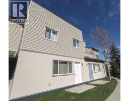 702, 1540 29 Street NW - photo 1