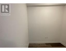 2802 - 105 Oneida Crescent, Richmond Hill, ON L4B0H6 Photo 11