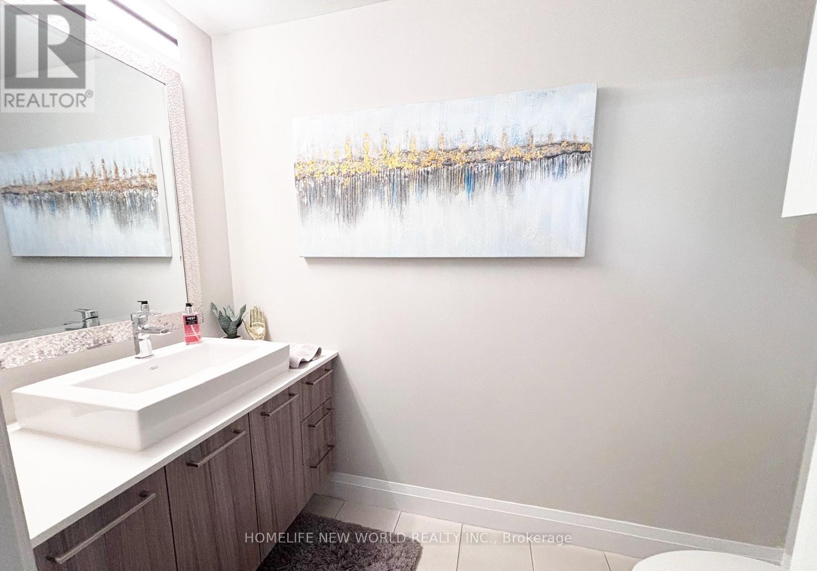 215 - 4800 HIGHWAY 7, Vaughan (East Woodbridge) — photo 10