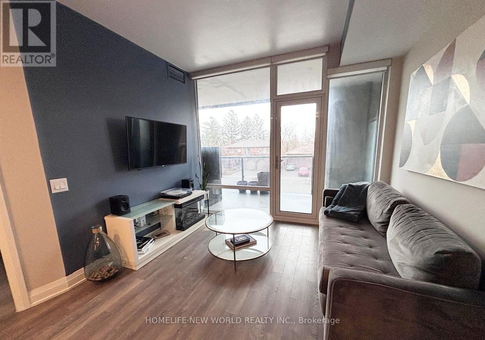 215 - 4800 HIGHWAY 7, Vaughan (East Woodbridge) — photo 3