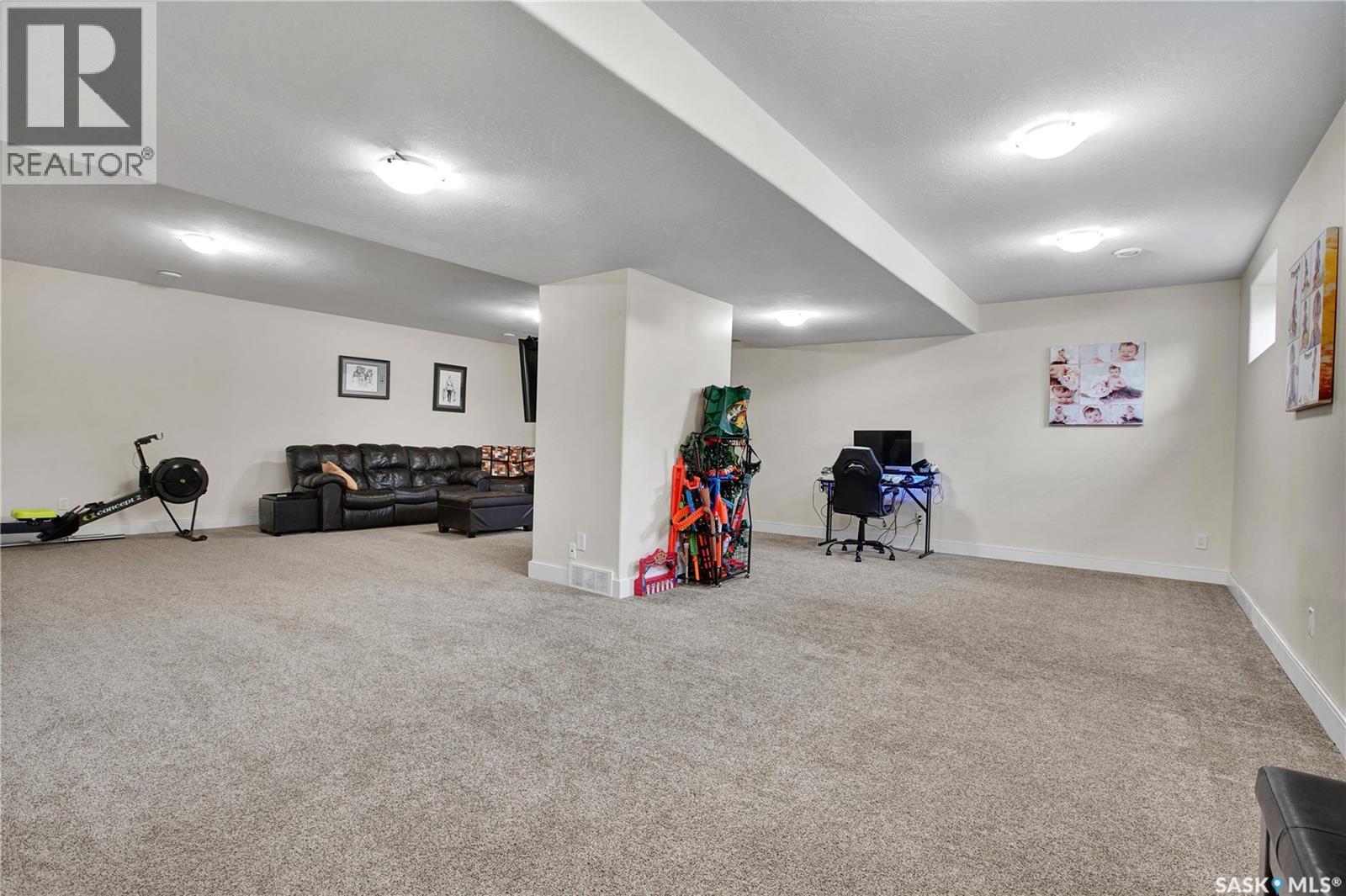 714 Redwood CRESCENT - Image 19