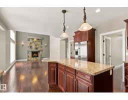 1240 Tredger Co Nw, Edmonton, AB T6R0B1 Photo 12