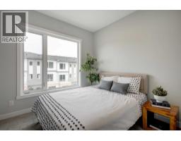 212 Shawnee Square Sw, Calgary, AB T2Y0T7 Photo 21