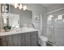 212 Shawnee Square Sw, Calgary, AB T2Y0T7 Photo 26