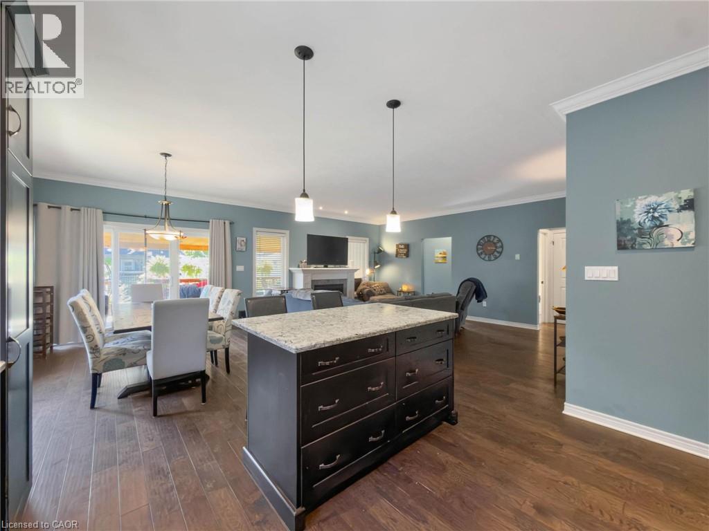 9 POSTMA Drive - Image 18