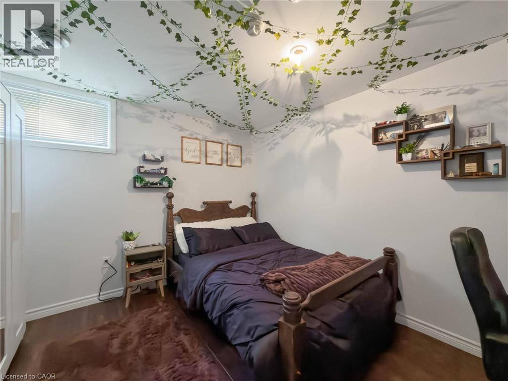 9 POSTMA Drive - Image 39