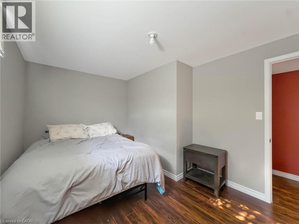 9 POSTMA Drive - Image 37