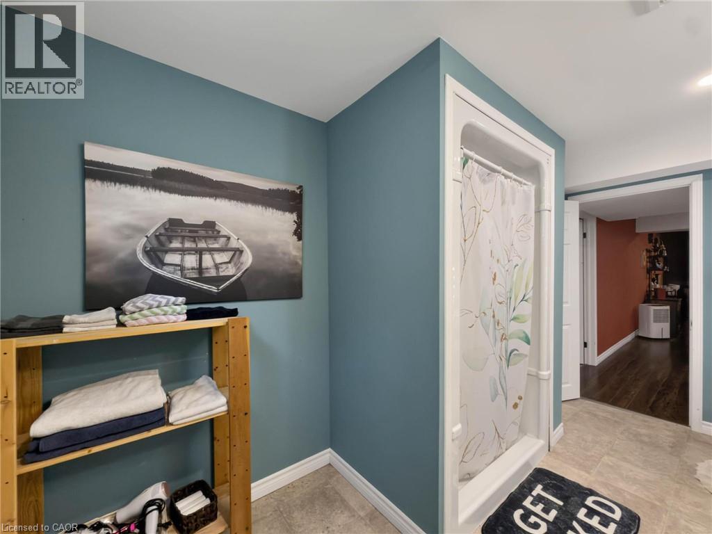 9 POSTMA Drive - Image 42