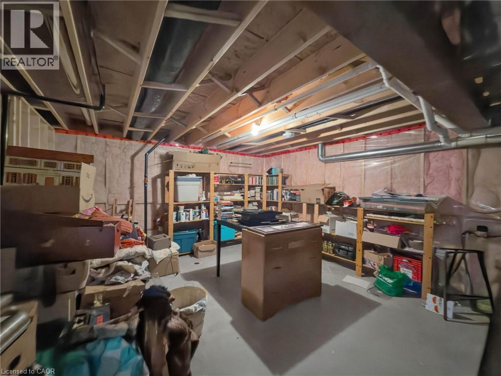 9 POSTMA Drive - Image 43