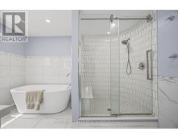 329 Kingsbridge Garden Circle, Mississauga, ON L5R1K9 Photo 17
