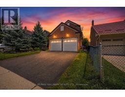 329 Kingsbridge Garden Circle, Mississauga, ON L5R1K9 Photo 35