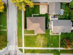 218 Houde Drive, Winnipeg, MB R3V1C5 Photo 34