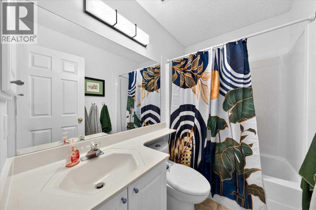 170 Bridlewood Drive SW - photo 15