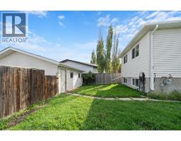 111 Martinvalley Place Ne, Calgary, AB T3J4A2 Photo 24