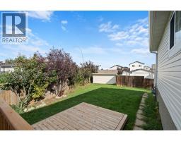 111 Martinvalley Place Ne, Calgary, AB T3J4A2 Photo 22