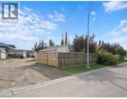 111 Martinvalley Place Ne, Calgary, AB T3J4A2 Photo 27