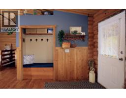 Bedroom 3 - 495 Jackpine Road, 150 Mile House, BC V0K2G0 Photo 8