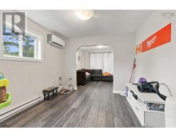 95 1 Highway, Mount Uniacke, NS B0N1Z0 Photo 13