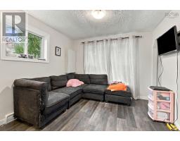 95 1 Highway, Mount Uniacke, NS B0N1Z0 Photo 15