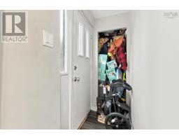95 1 Highway, Mount Uniacke, NS B0N1Z0 Photo 17